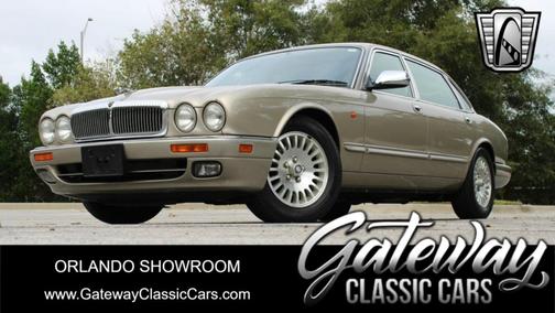 1997 Jaguar XJ Vanden Plas