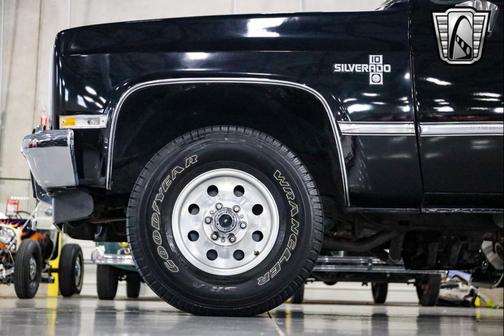 1985 Chevrolet Pickup Truck Base