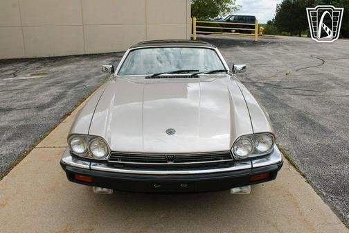 1988 Jaguar XJS 