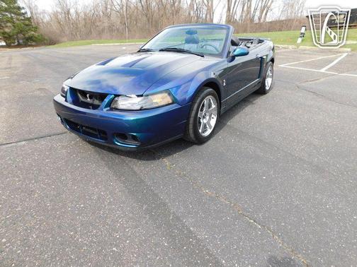 2004 Ford Mustang SVT Cobra