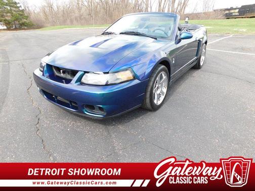 2004 Ford Mustang SVT Cobra