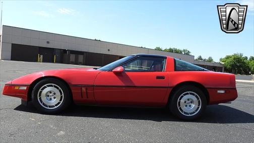Photo 2 of 32 of 1986 Chevrolet Corvette Base