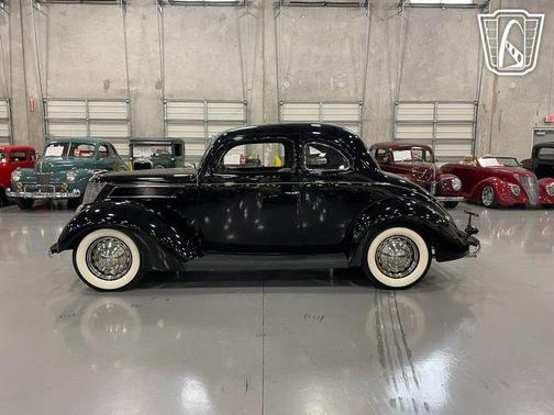 1937 Ford Model 78 Base