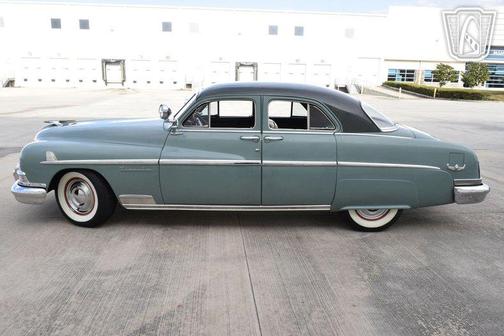 1951 Lincoln Cosmopolitan 