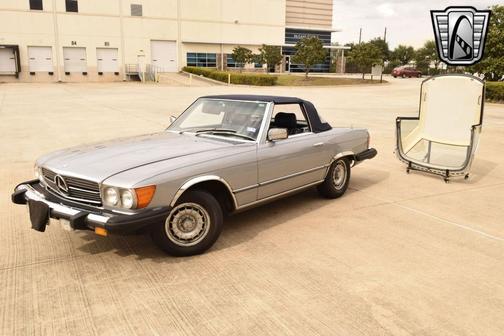 1982 Mercedes-Benz 380SL 