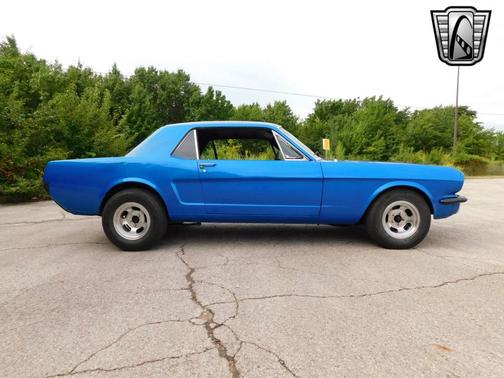 1965 Ford Mustang Base