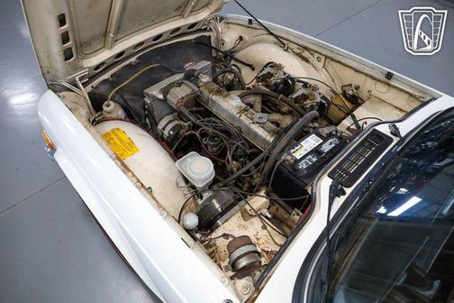 1976 Triumph TR6 Base