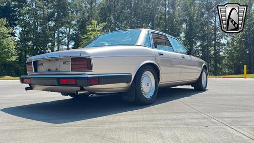 1993 Jaguar XJ6 