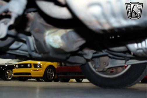 2003 Lincoln Town Car Executive