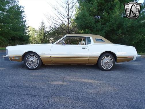 1974 Ford Thunderbird Base