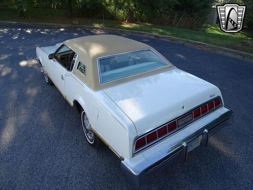 1974 Ford Thunderbird Base