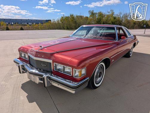 1976 Buick Riviera 