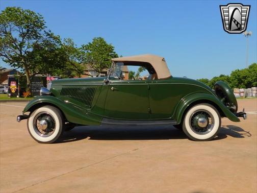 1934 Ford Roadster