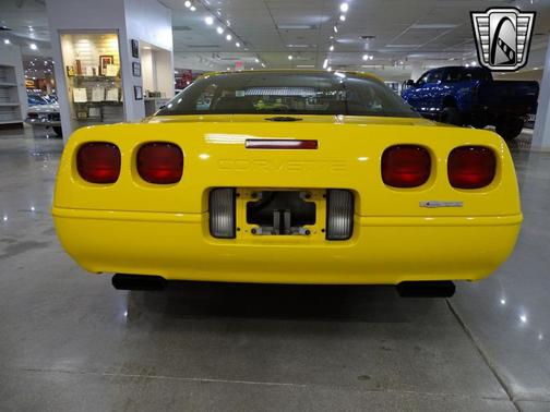 1996 Chevrolet Corvette Base