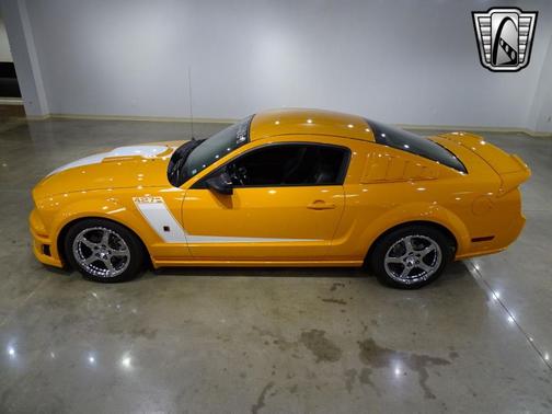 2007 Ford Mustang Base