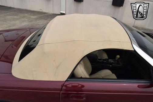 2004 Ford Thunderbird Base