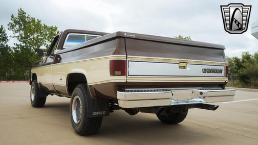 1977 Chevrolet C10/K10 Base