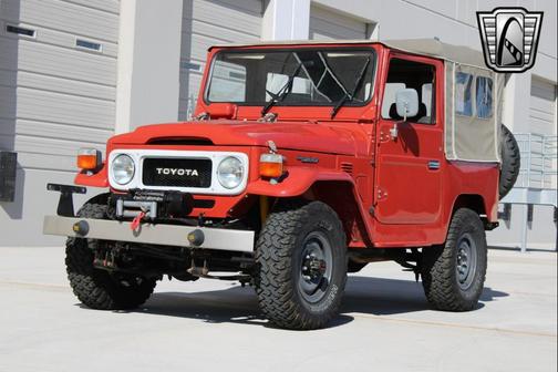1977 Toyota Land Cruiser Base