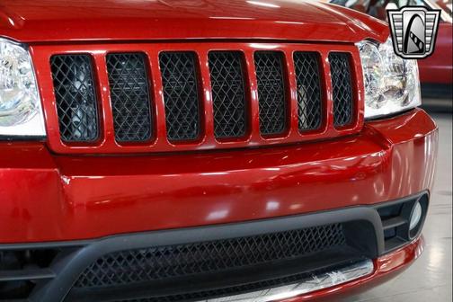 2006 Jeep Grand Cherokee SRT8