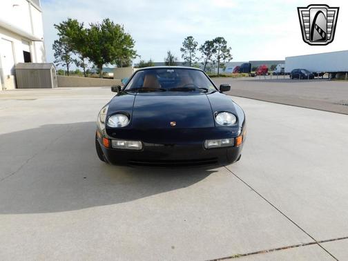 1989 Porsche 928