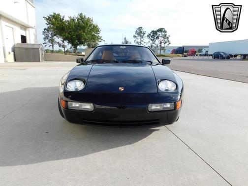 1989 Porsche 928
