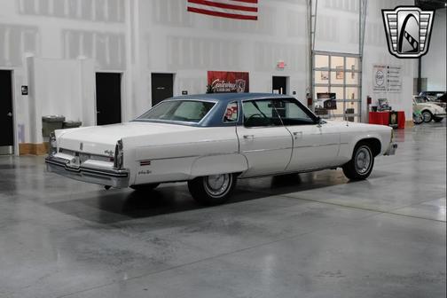 1976 Oldsmobile 98 Base