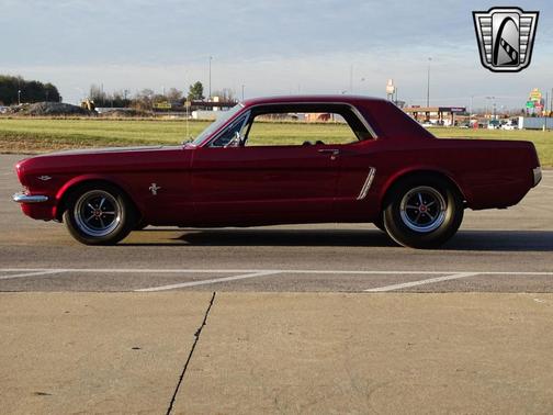 1965 Ford Mustang Base