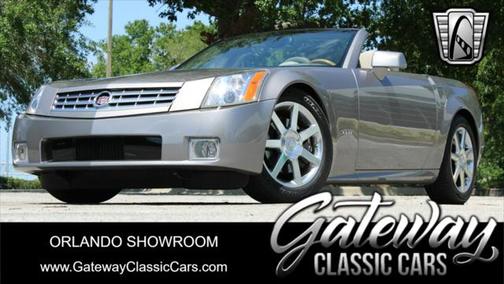 2005 Cadillac XLR Base