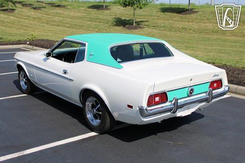 1972 Ford Mustang Base