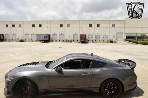 2021 Ford Shelby GT500 Base