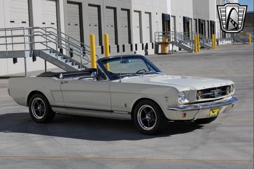 1965 Ford Mustang Base