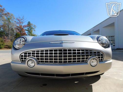 2005 Ford Thunderbird Premium