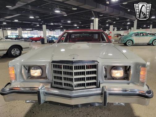 1979 Ford Thunderbird Base