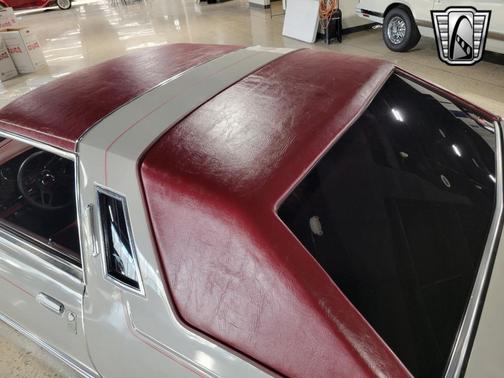 1979 Ford Thunderbird Base