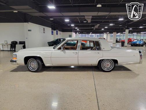 1988 Cadillac Brougham 