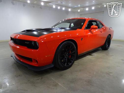 Go Mango 2016 Dodge Challenger SRT Hellcat