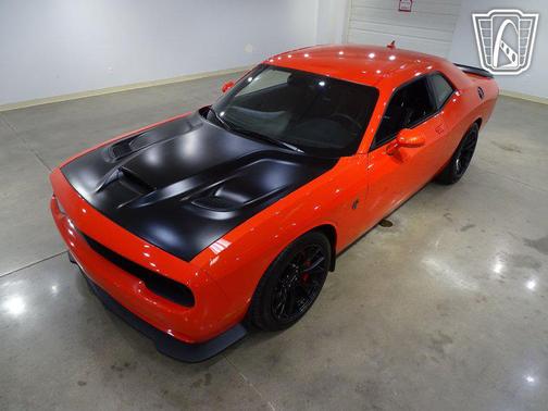 Go Mango 2016 Dodge Challenger SRT Hellcat