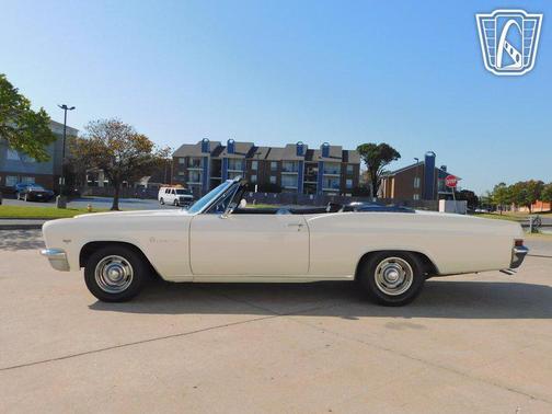 1966 Chevrolet Impala Base