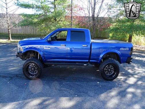 2017 RAM 2500 Tradesman Crew Cab 4x4 6'4' Box