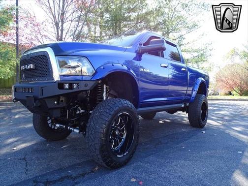 2017 RAM 2500 Tradesman Crew Cab 4x4 6'4' Box
