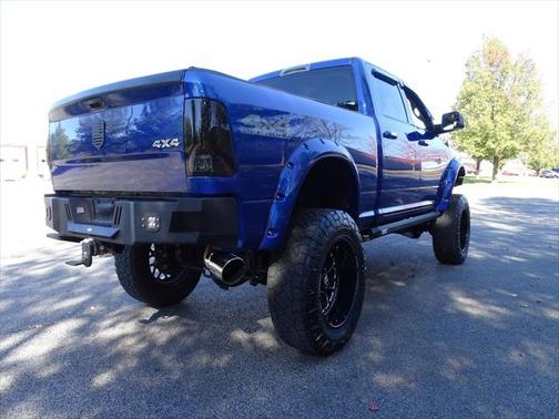 2017 RAM 2500 Tradesman Crew Cab 4x4 6'4' Box