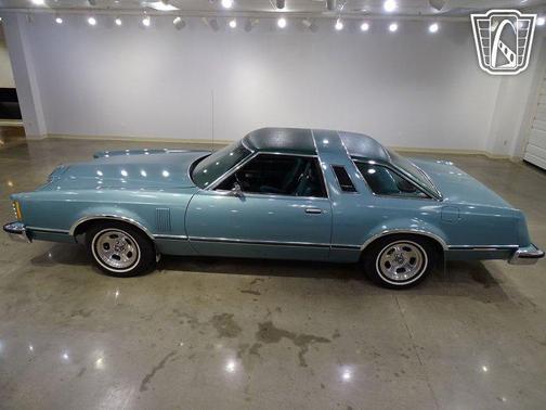 1977 Ford Thunderbird Base