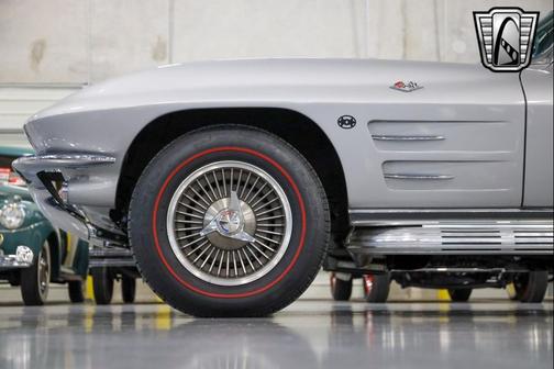 1964 Chevrolet Corvette Base