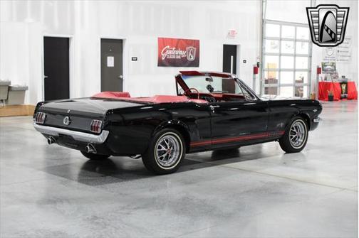 1965 Ford Mustang Base
