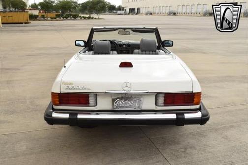 1984 Mercedes-Benz 380