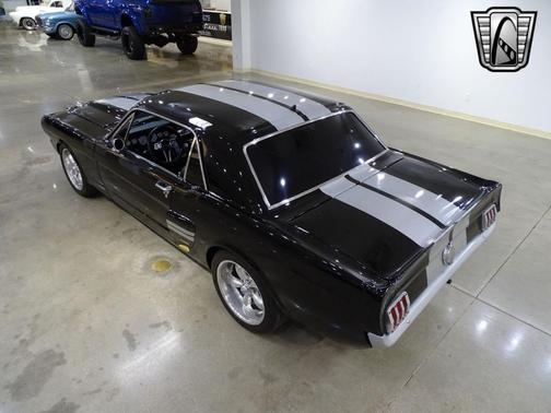 1966 Ford Mustang Base