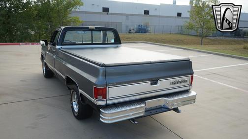 1987 Chevrolet C10/K10 Base