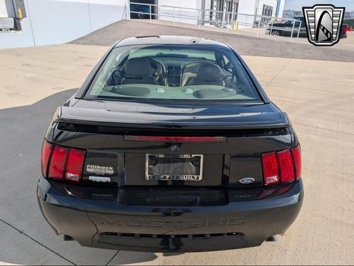 2003 Ford Mustang Base