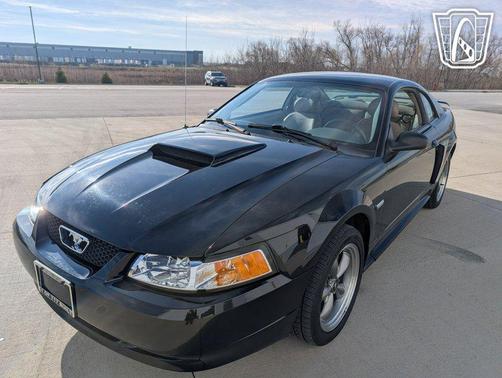 2003 Ford Mustang Base