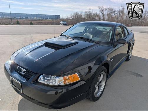 2003 Ford Mustang Base